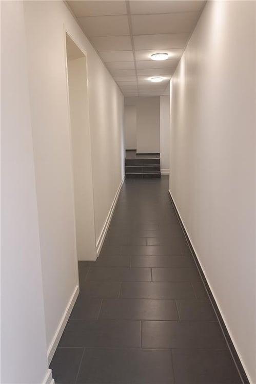 Moderne Gewerbefläche mit optimaler Erreichbarkeit und Seenähe 6