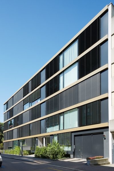 E-Einstellhallenplatz im Gudeli 15