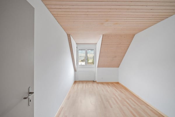 Wohnen über den Dächern von St. Gallen - hell, zentral und charmant! 4