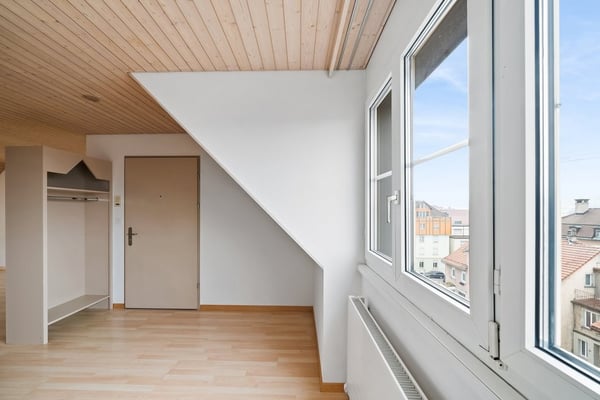 Wohnen über den Dächern von St. Gallen - hell, zentral und charmant! 7