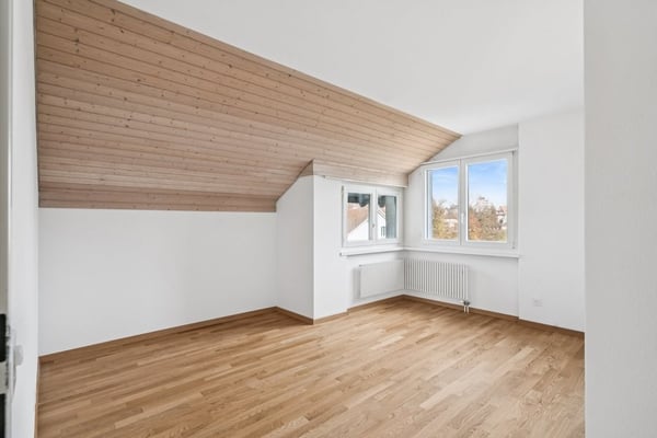 Grosszügige und helle Wohnung in familienfreundlichem Quartier 8