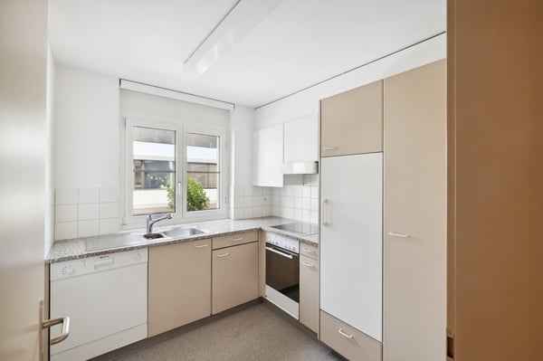 Charmante Wohnung mit Balkon im Neudorf 5