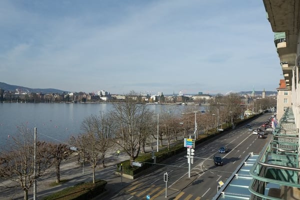 Wohnung an der Seepromenade in Zürich 2