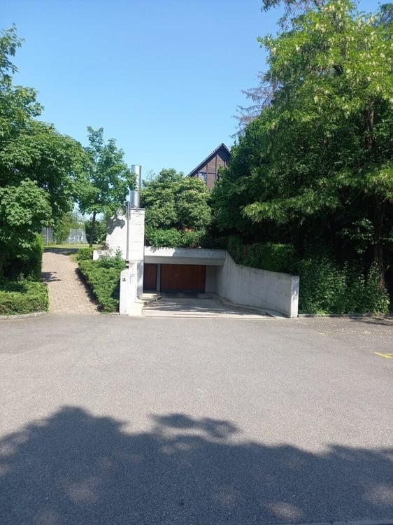 Einstellplatz gefällig nähe Schaffhauserplatz? 2