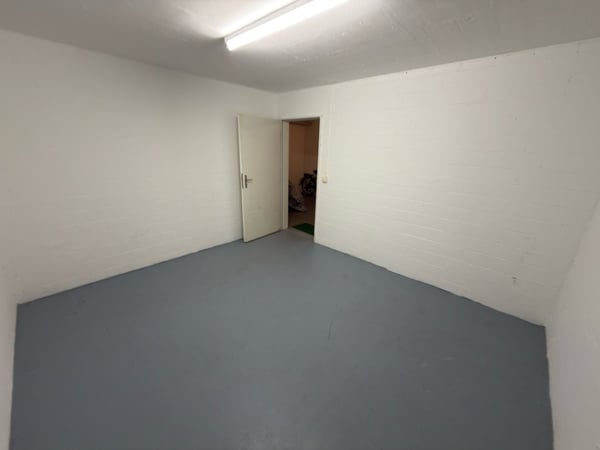 Bastelraum im Untergeschoss 2