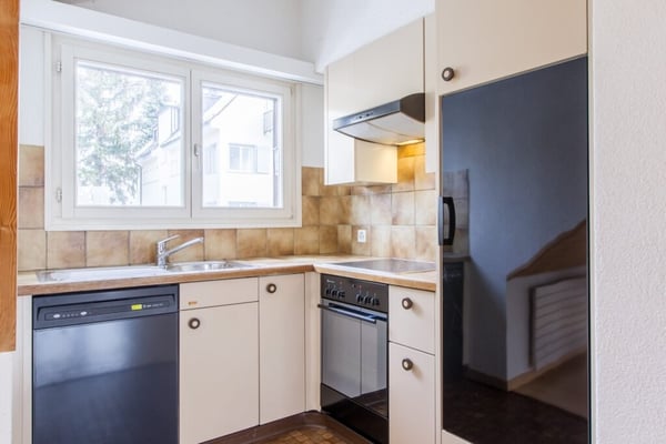 1.5 Zimmer Maisonettwohnung mit Seesicht - befristet bis 30.09.2027 5