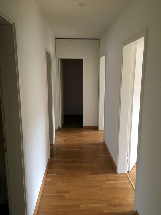 Grosszügige 1.5-Zimmerwohnung im 2. OG 9