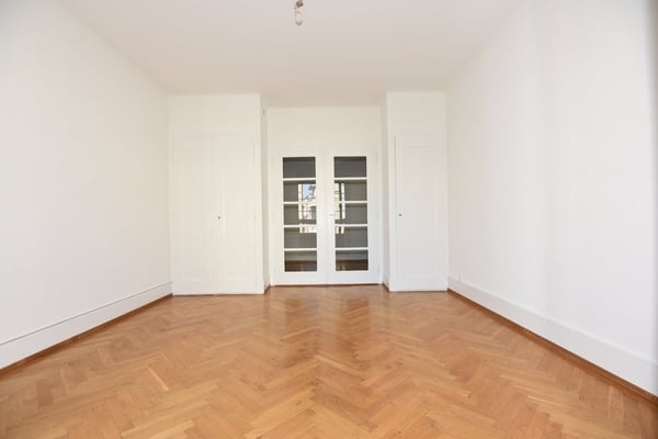 Logement de 1 pièces sous-gare 5