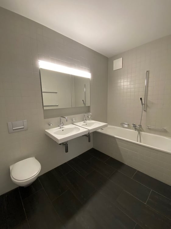 Helle und moderne Wohnung mit Top-Lage! 4