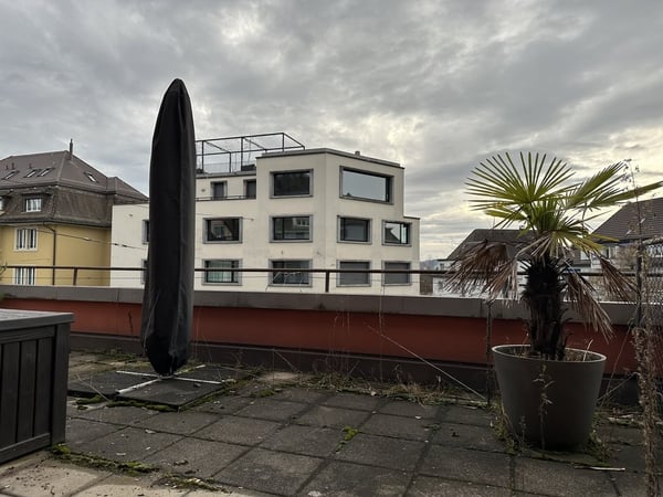 1-Zimmer-Altbauwohnung befristet bis zum 11.12.2026 7