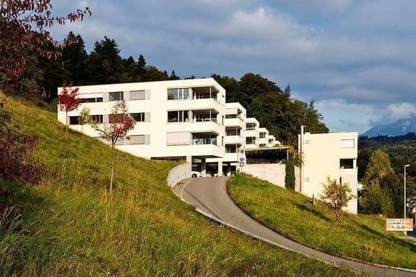 Wohnen mit See- und Bergsicht 1