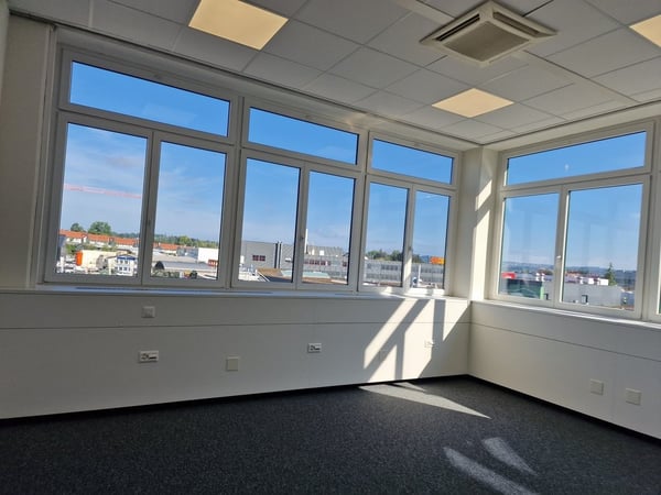 Büroräumlichkeit zu vermieten an Toplage! 4