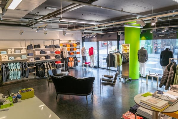 Boutique (140 m2) im Anfos-Haus 2