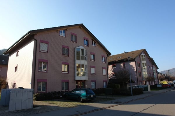 Einstellplätze zu vermieten 13