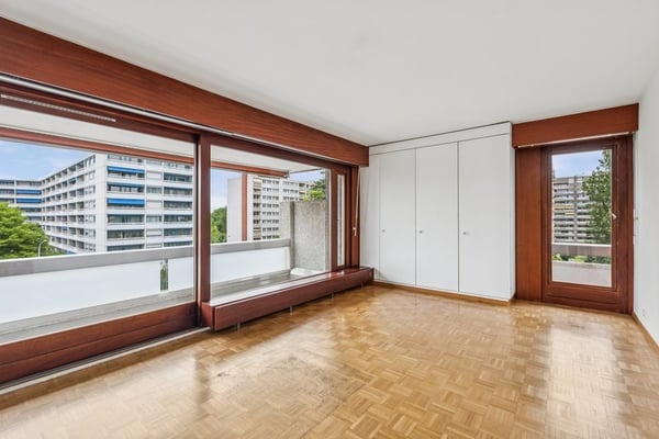 Appartement spacieux et traversant dans le complexe de la Tourelle 7