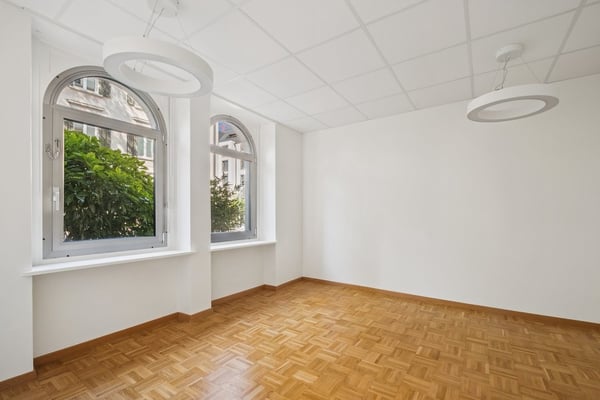 Moderne Gewerbefläche mit optimaler Erreichbarkeit und Seenähe 11