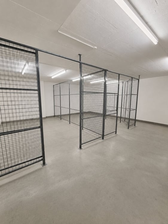 Geräumiger Lagerraum an zentraler Lage 2