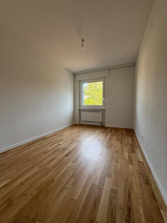 4.5 Zimmerwohnung im Erdgeschoss in Kerzers 4