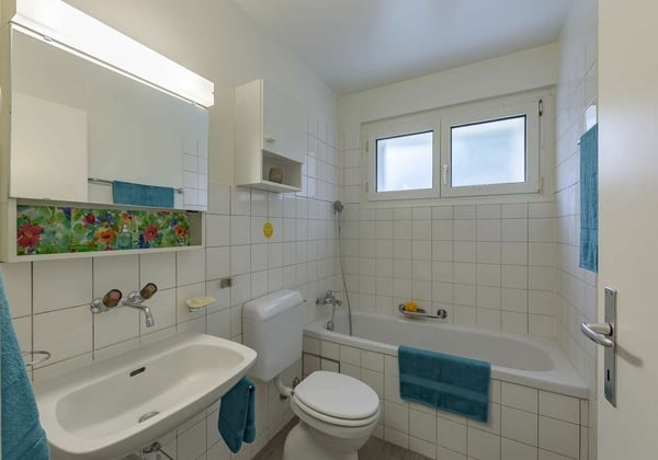 Grosszügige und helle Wohnung in Therwil 5