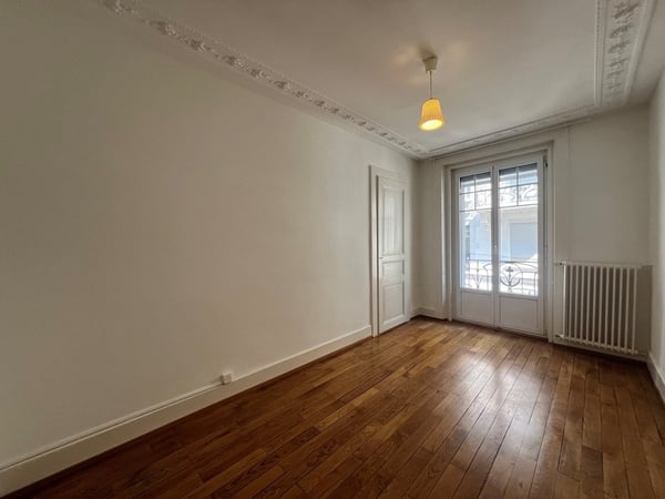 Récemment rénové au centre ville 6