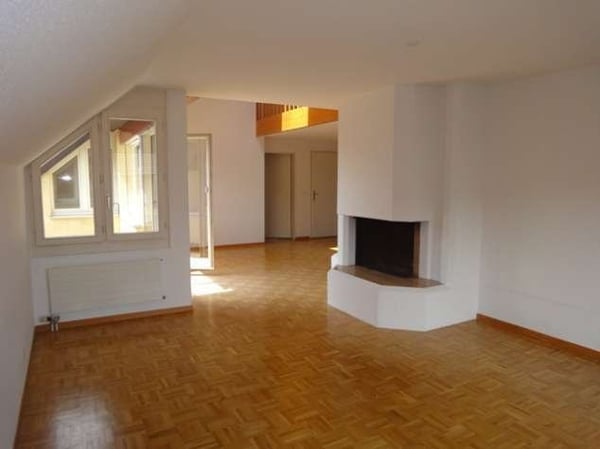 Grosszügige Familienwohnung mit originellem Grundriss 2