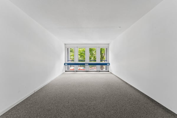 Flexible Büroflächen mit Entwicklungspotenzial an zentraler Lage 12