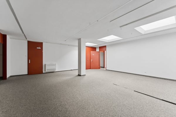 Flexible Büroflächen mit Entwicklungspotenzial an zentraler Lage 13