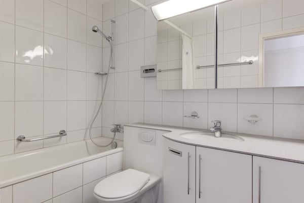 Schöne Wohnung an ruhiger Lage 6
