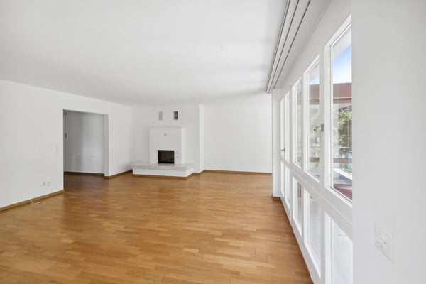 Helle Wohnung mit Cheminée 2
