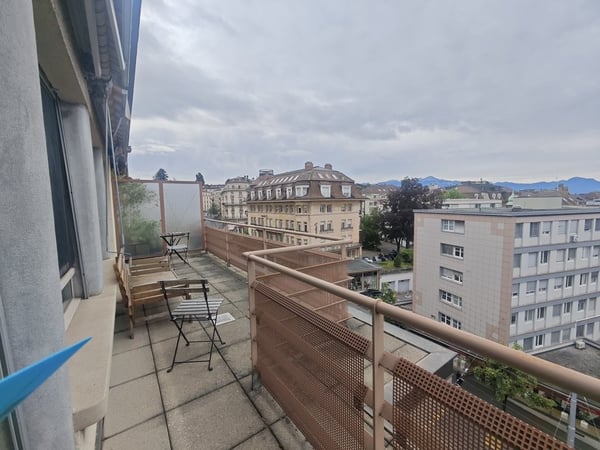 Splendide appartement avec vue sur le lac, situé à 5min de la gare 2