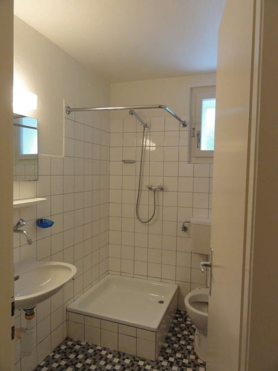 Studio moderne dans le quartier de Beaumont! 4