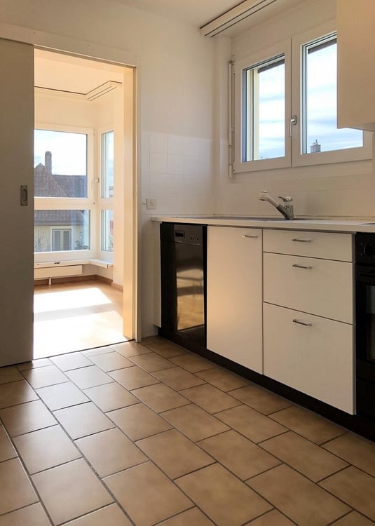 Schöne 3.5-Zimmerwohnung mit Balkon 5