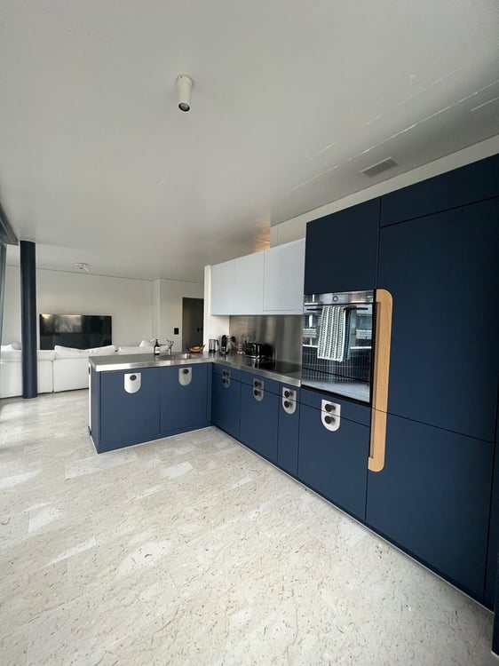 Stilvolle Neubauwohnung an zentraler Lage in Kloten! 4