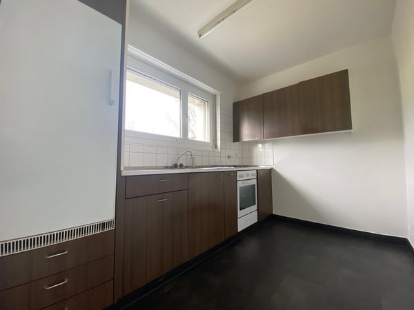 Grosszügige Wohnung in Stadtnähe! 2