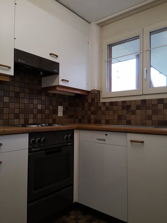 Gemütliche 2.5 Zimmerwohnung mit zwei Sitzplätzen 2