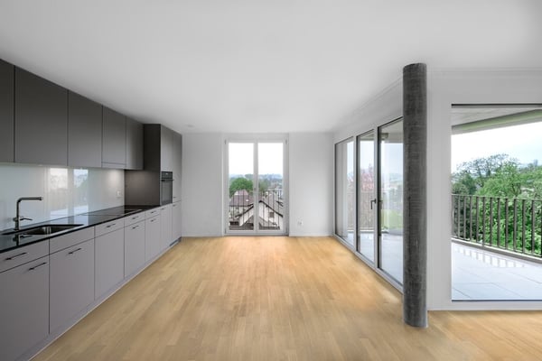 Moderne 2.5 Zimmerwohnung an Zentraler Lage 2
