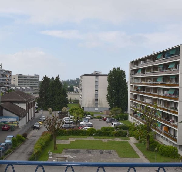 Proche Renens-Gare, métro et EPFL, charmant 5.5 pièces au 4ème 4