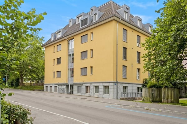 Gemütliche Dachwohnung zwischen Stadt und Natur