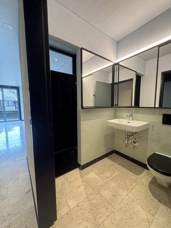 Moderne 4.5-Zimmer-Wohnung - stilvoll wohnen in Kloten 7