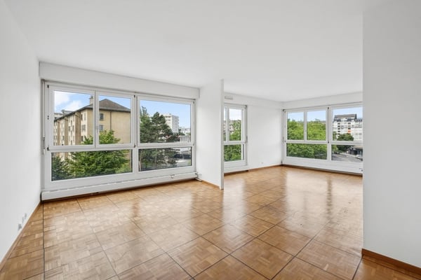 Bel appartement avec 2 chambres dans le quartier des Charmilles 2