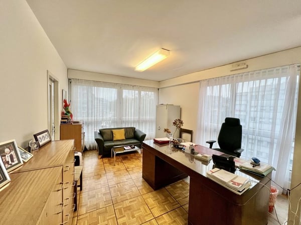 Bureau à louer aux Charmilles 2