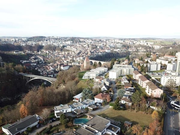 Magnifique logement de 2.5 pièces lumineux 6