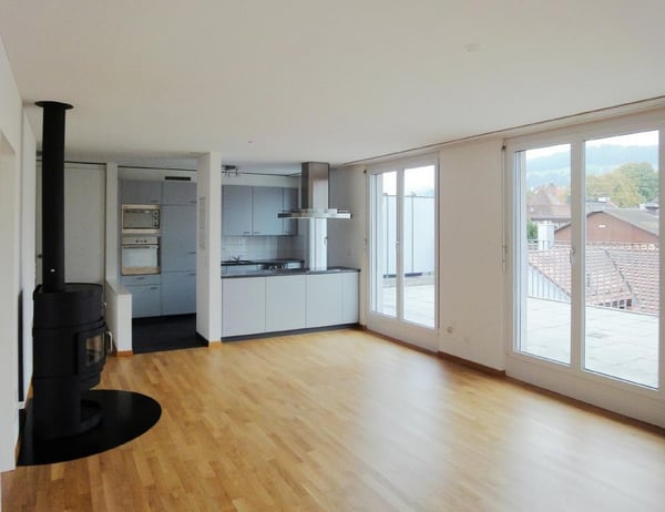 Wohnen mit Weitblick: grosszügige Terrassenwohnung nahe Zentrum 5