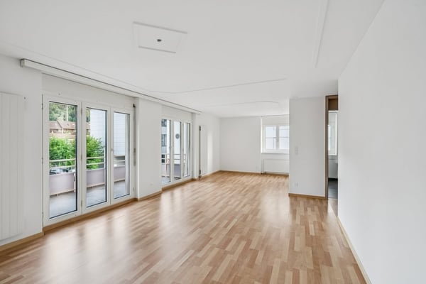 Charmante Wohnung mit Balkon im Neudorf 2