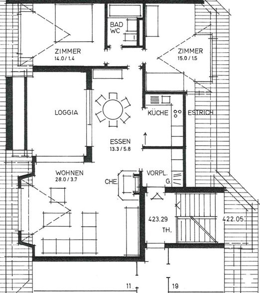 Grosszügige Dachwohnung mit Balkon und Schwedenofen 10