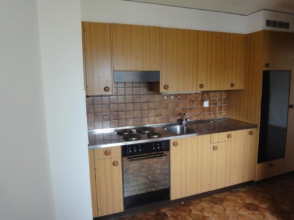 Appartement de 4 pièces au 3ème étage proche du centre ville 2