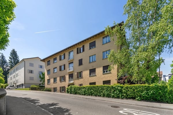 Herzige Altbauwohnung am Grossacker 1