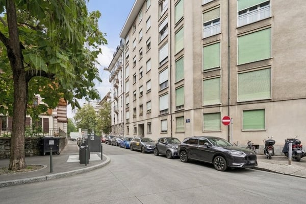 Bel appartement 2p. proche de toutes les commodités 1