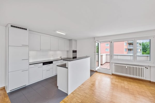 *Attikawohnung im Würzenbachquartier* 4