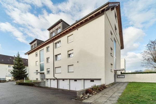 Sicher, trocken, bequem - Ihr Parkplatz in Dulliken!